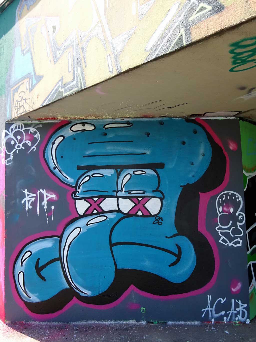 Graffiti am Ratswegkreisel in Frankfurt am Main