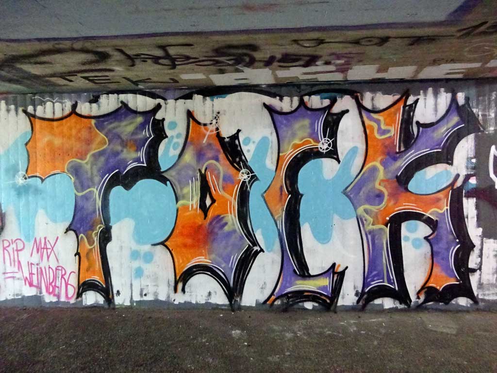 Tock-Graffiti bei der Hall of Fame in Frankfurt