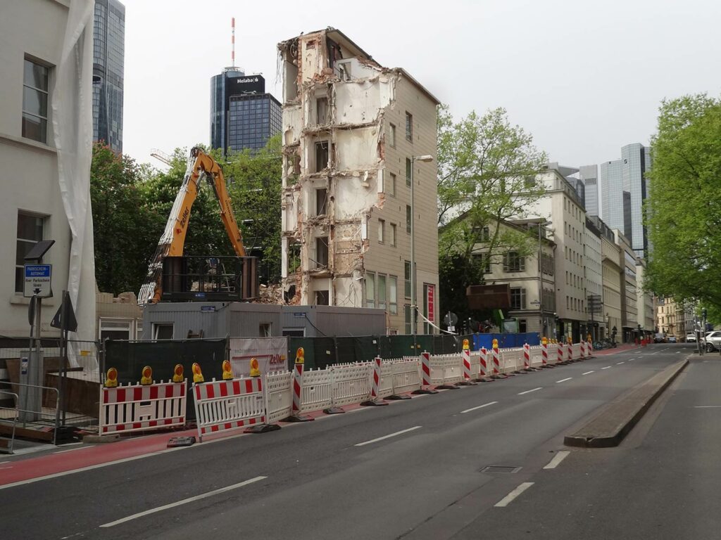 Abbrucharbeiten Hochstraße in Frankfurt