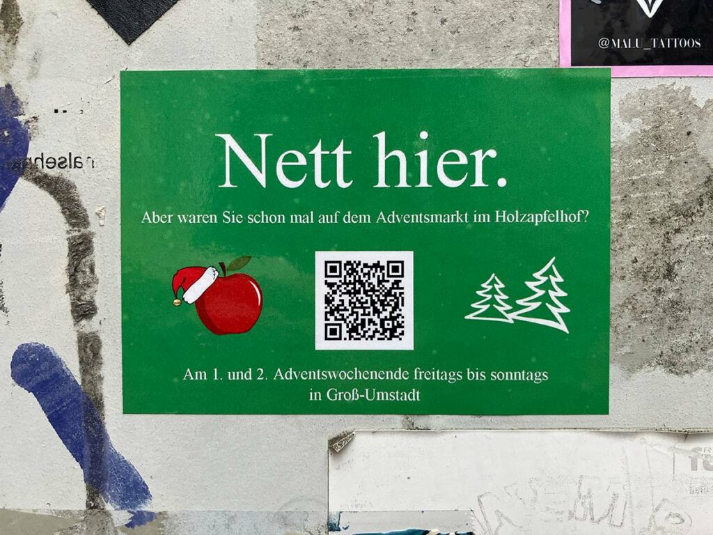 Nett hier. Aber waren Sei schon mal auf dem Adventsmarkt im Holzapfelhof? (Aufkleber)