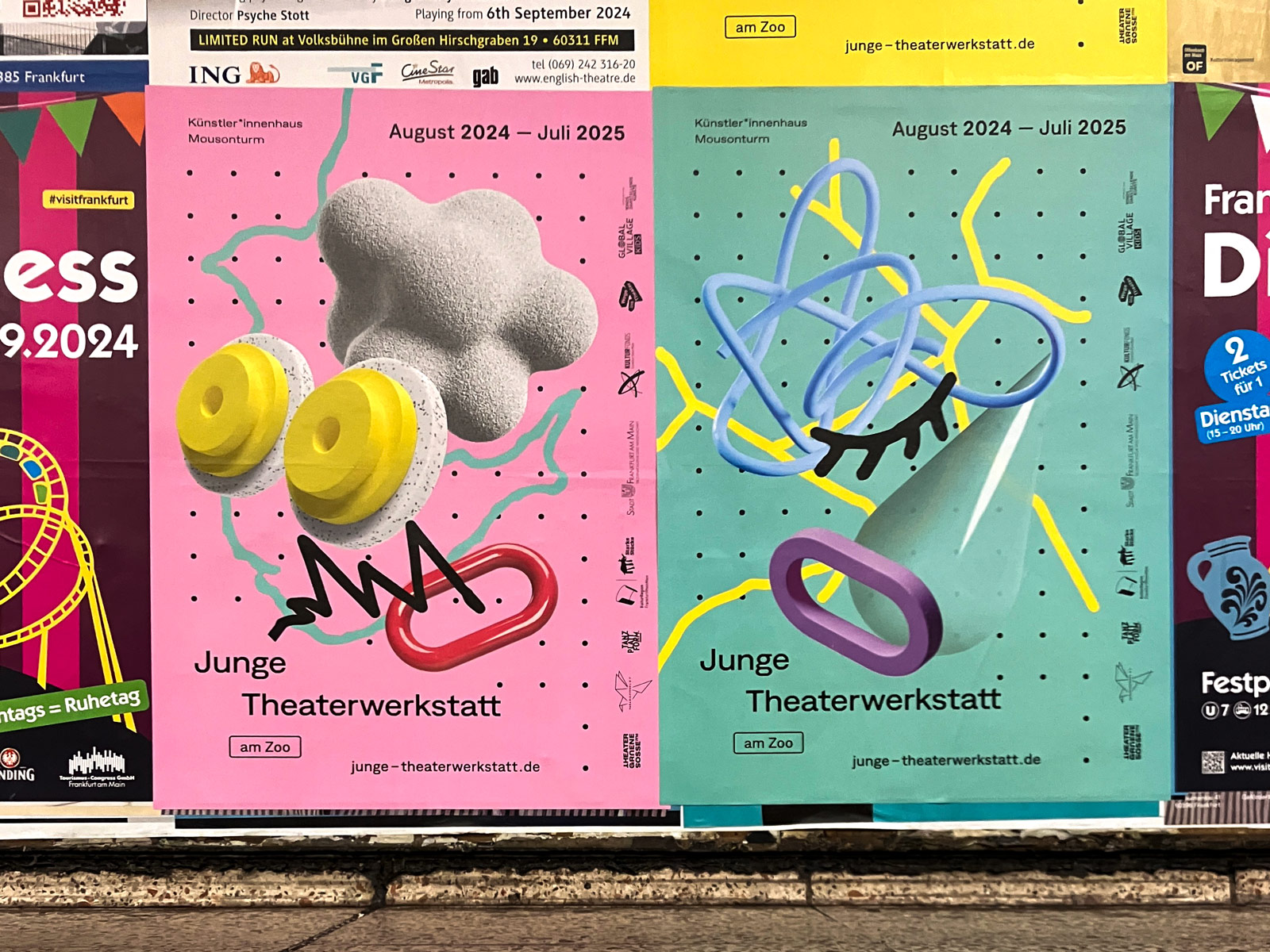 Plakate in Frankfurt: Junge Theaterwerkstatt am Zoo