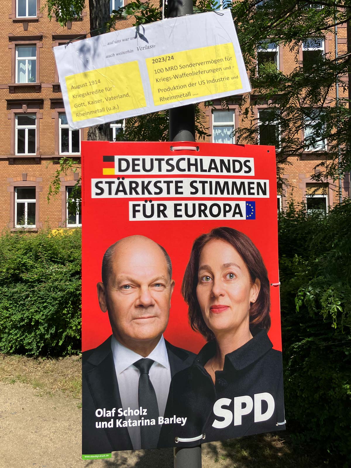 Plakate zur Europawahl 2024 in Frankfurt