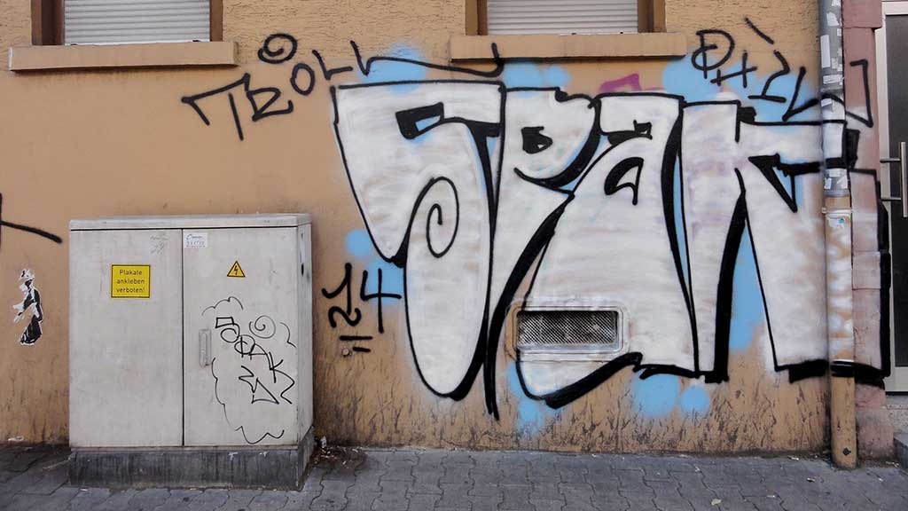 Straßengraffiti aus dem Jahr 2014